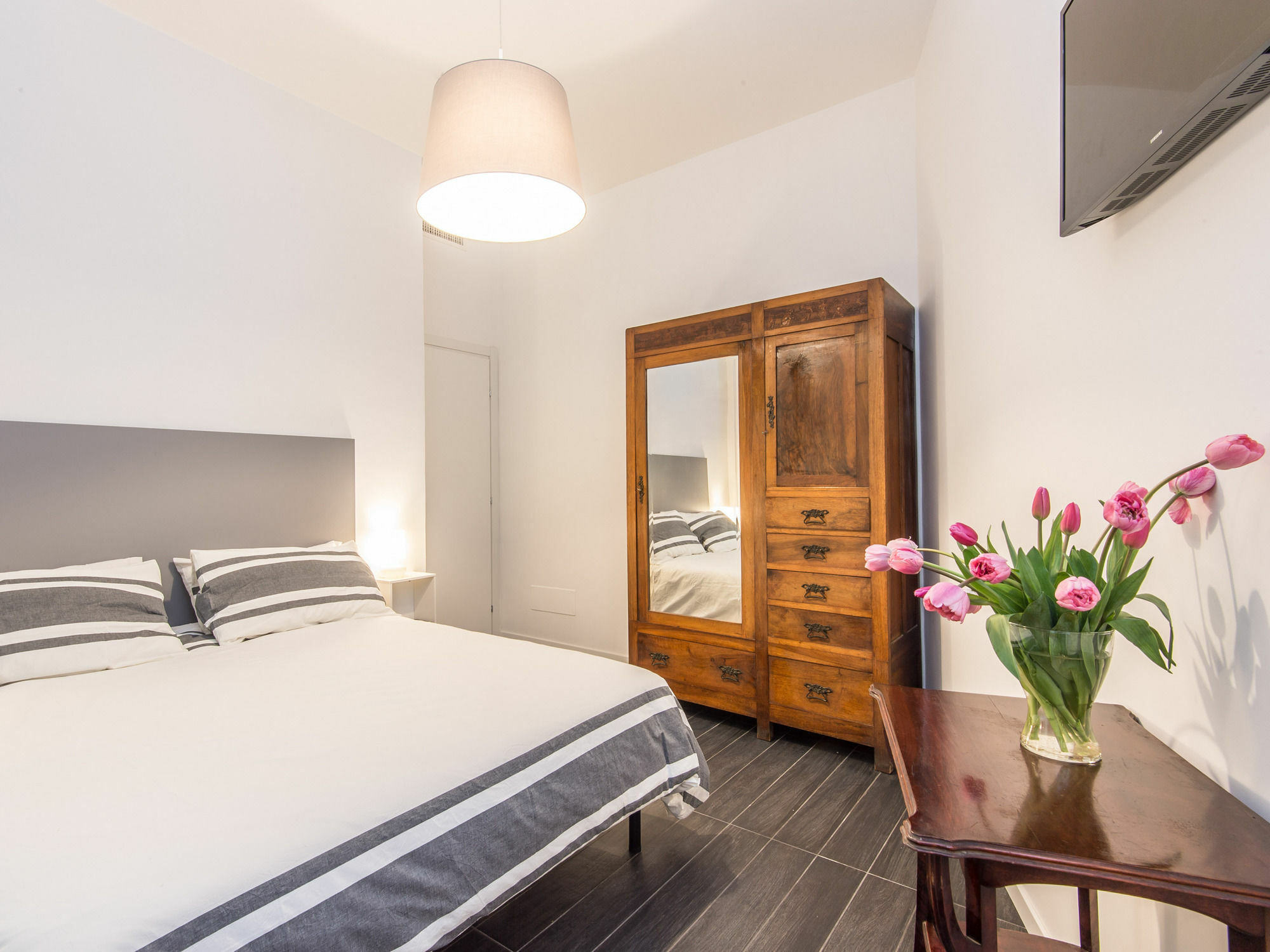 Vatican City Suites By Hili *